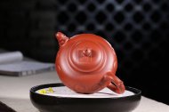 《如意祥龍》宜興純高級(jí)工藝美術(shù)師全手工紅皮龍紫砂壺宮燈茶具