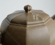 《八方納?！? title=