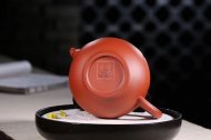 《如意祥龍》宜興純高級(jí)工藝美術(shù)師全手工紅皮龍紫砂壺宮燈茶具